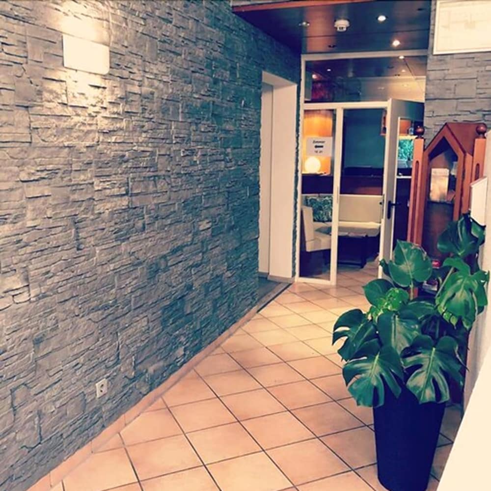 Фото Hotel Altbacher Hof