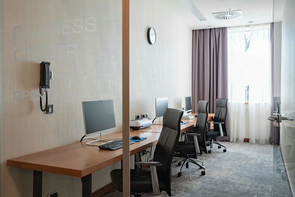 Фото DoubleTree by Hilton Zagreb