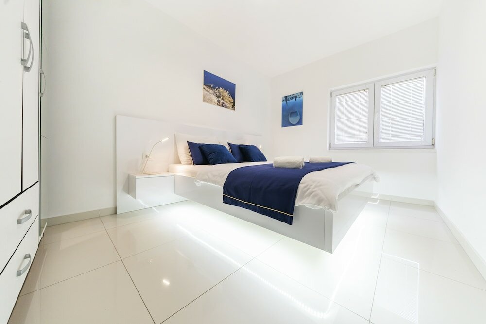 Фото Holiday Home Apartments Bellamare