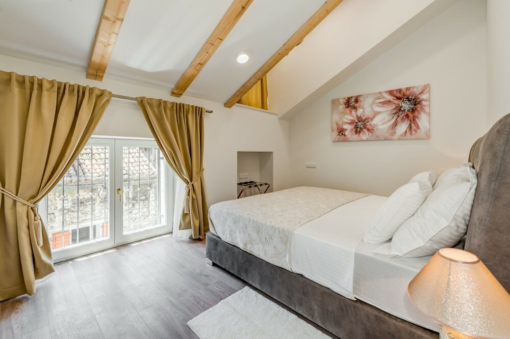 Фото Princ Heritage Rooms