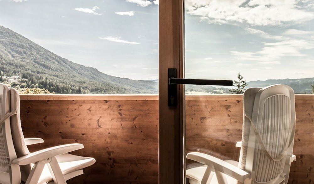 Фото Enzian Genziana