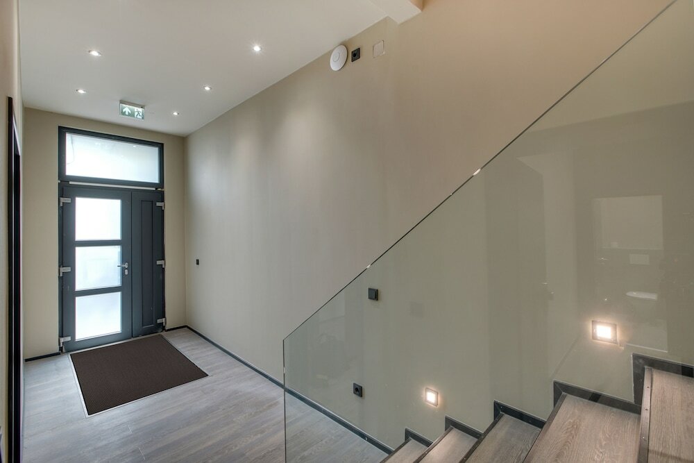 Фото LiRo Apartments