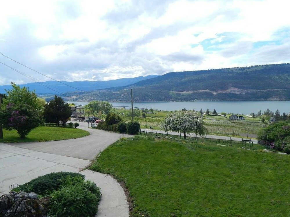 Фото Misty Mountain B&b