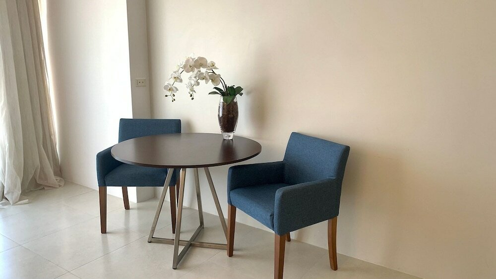 Фото Hy Beach Flats - International