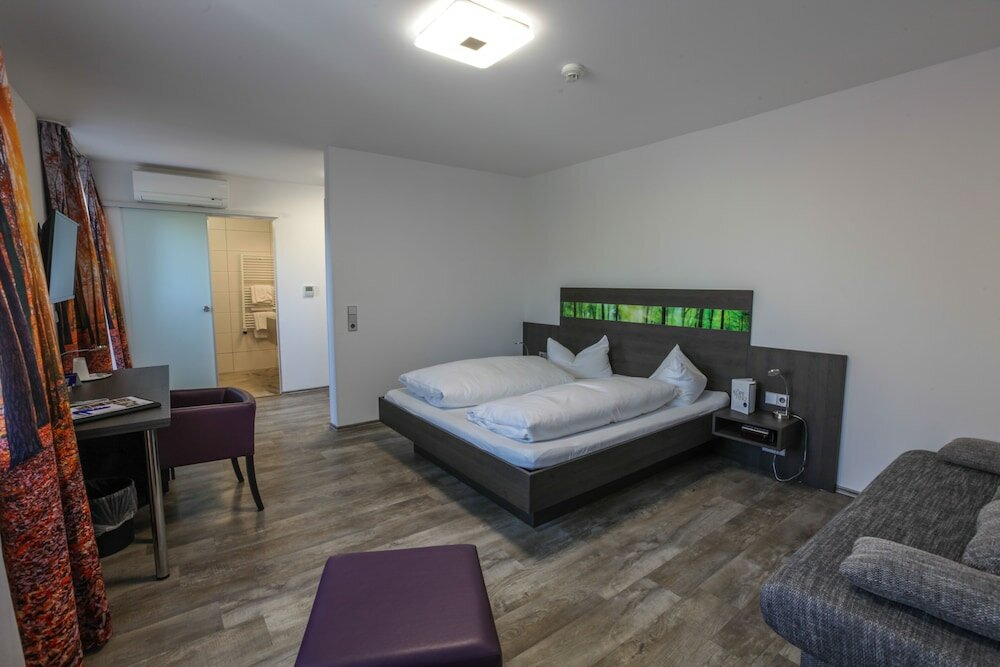 Фото Hotel zur Pfalz