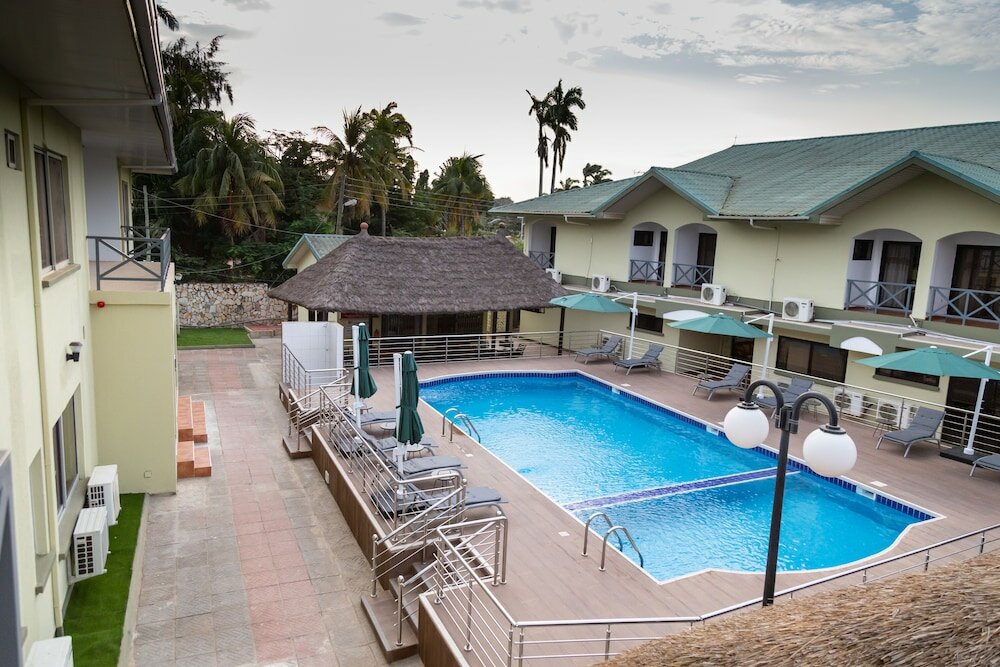 Фото Sunlodge Hotel