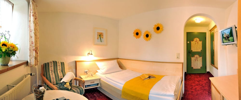 Фото Gästehaus Enzianhof Hotel garni