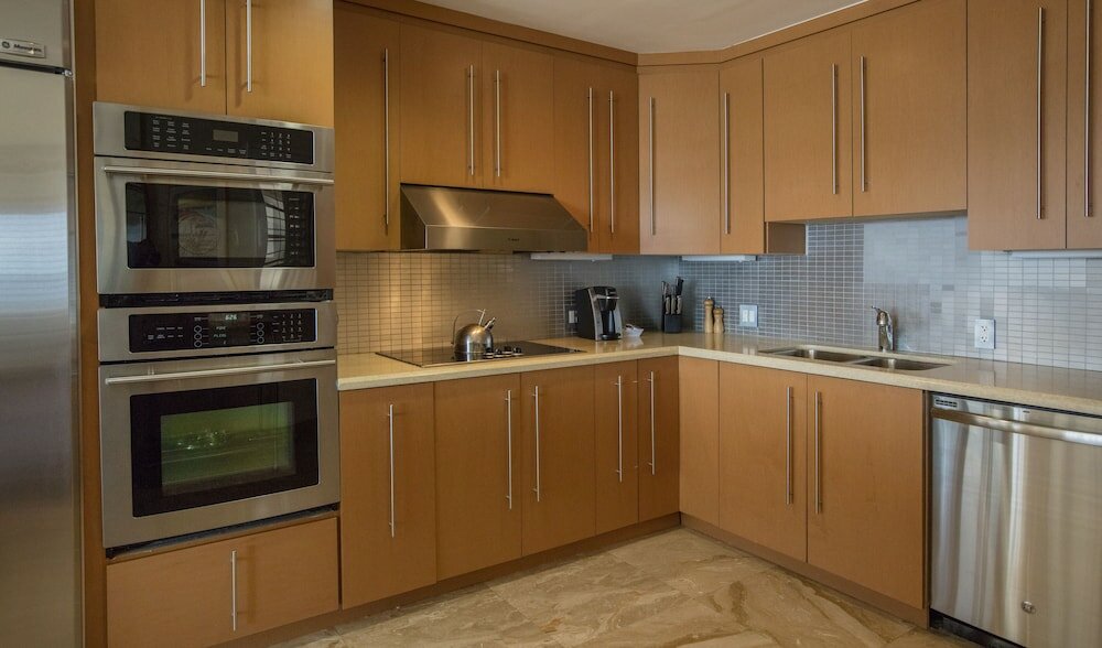 Фото Provident Luxury Suites Fisher Island