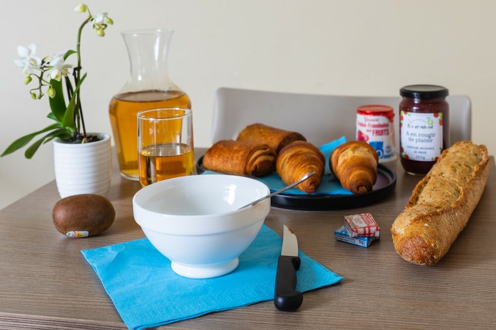 Фото Zenitude Hôtel - Résidences Magny les Hameaux