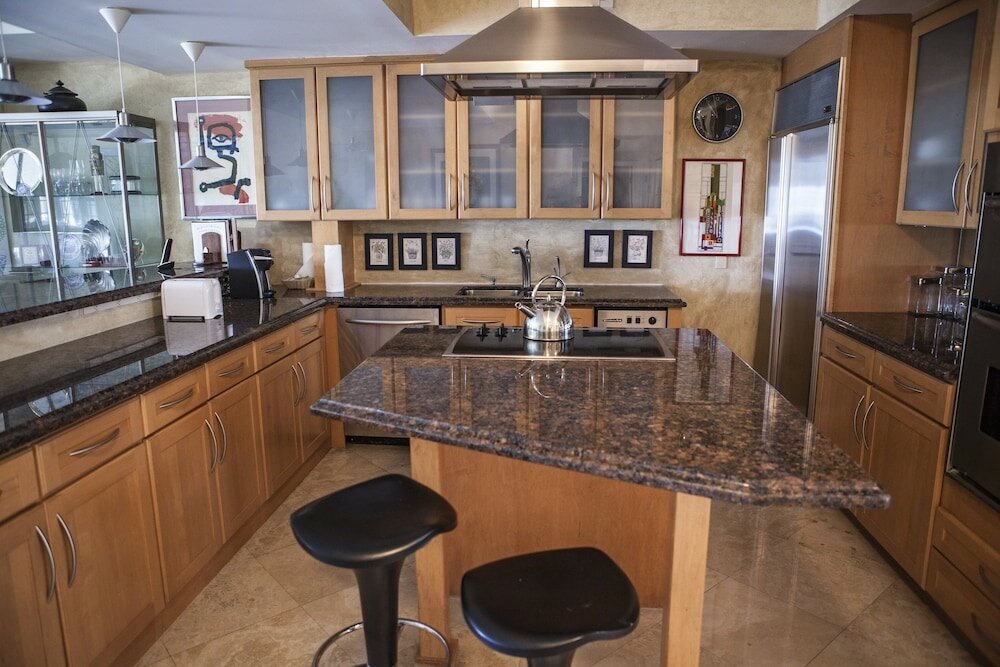 Фото Provident Luxury Suites Fisher Island