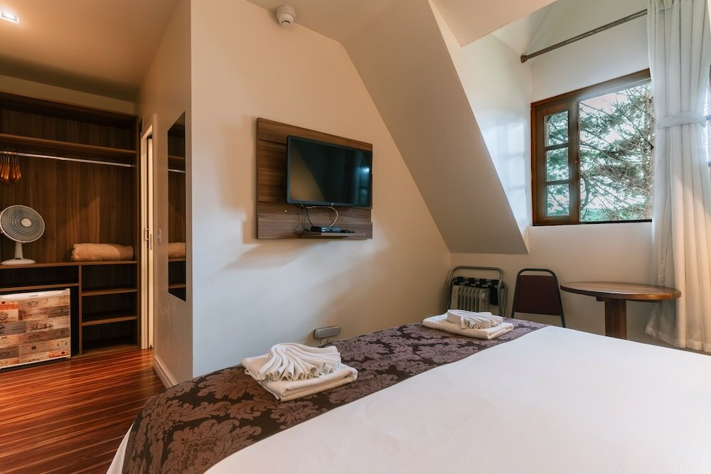 Фото Pousada La Toscana