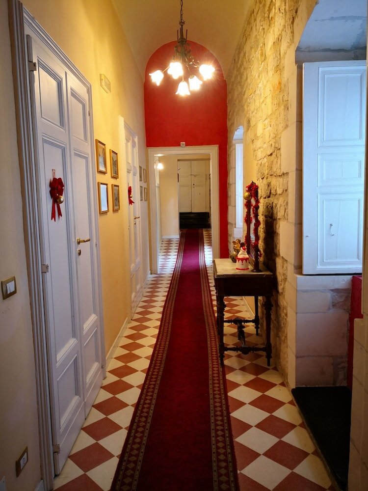 Фото Palazzo 'Il Cavaliere' - B&b di Charme