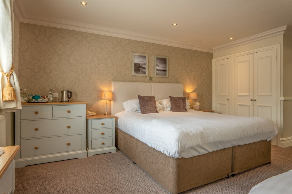 Фото The Botany Bay Hotel