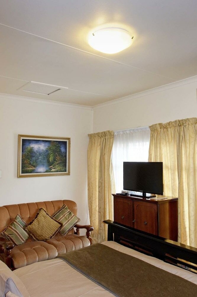 Фото Bedfordview Boutique Lodge