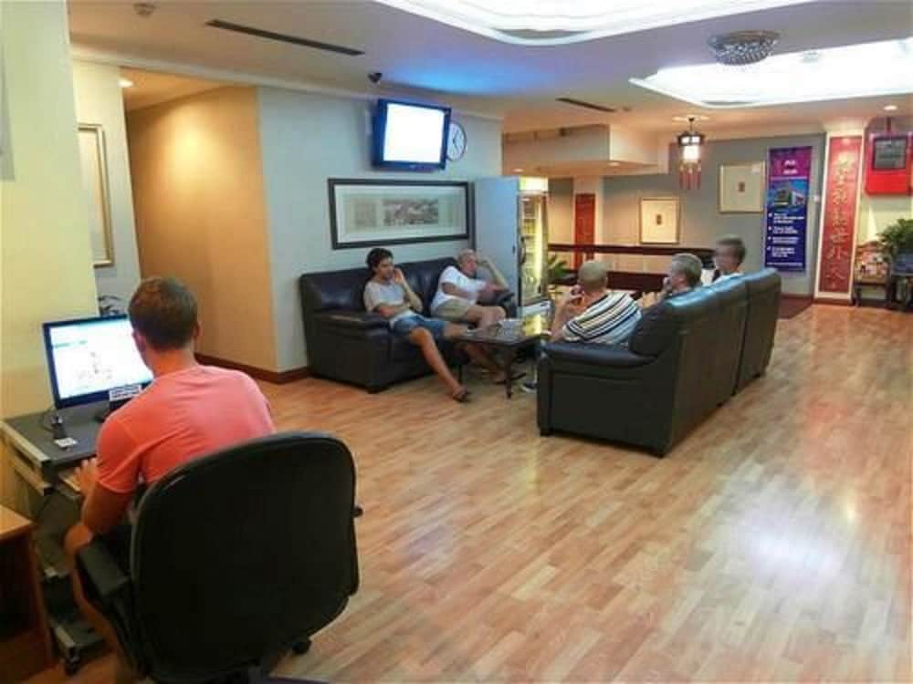 Фото Hotel China Town Inn