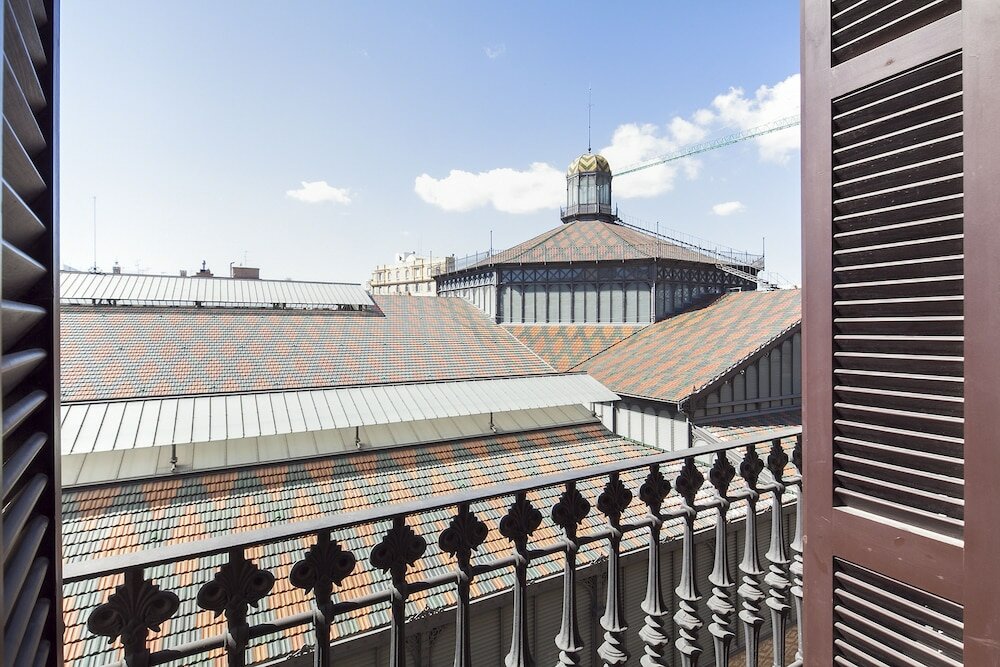 Фото Inside Barcelona Apartments Mercat