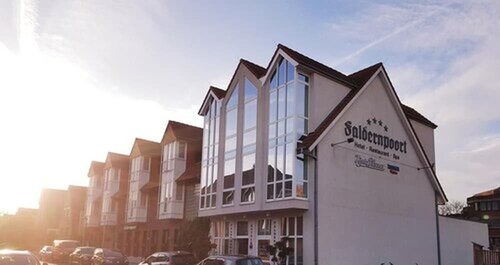 Гостиница Hotel Faldernpoort в Нижней Саксонии