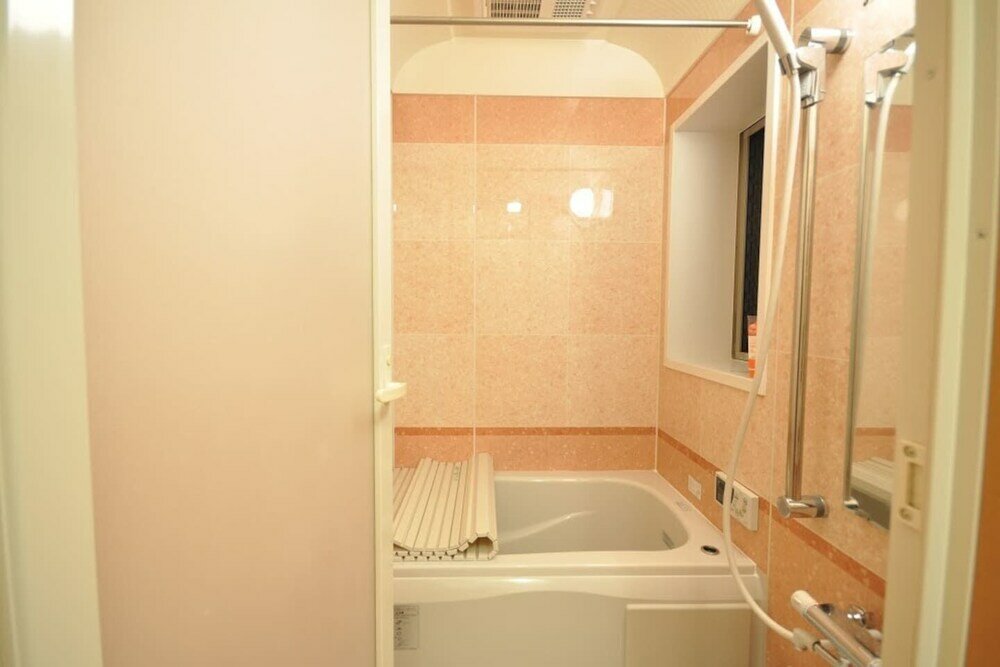 Фото Komagome Luxury House