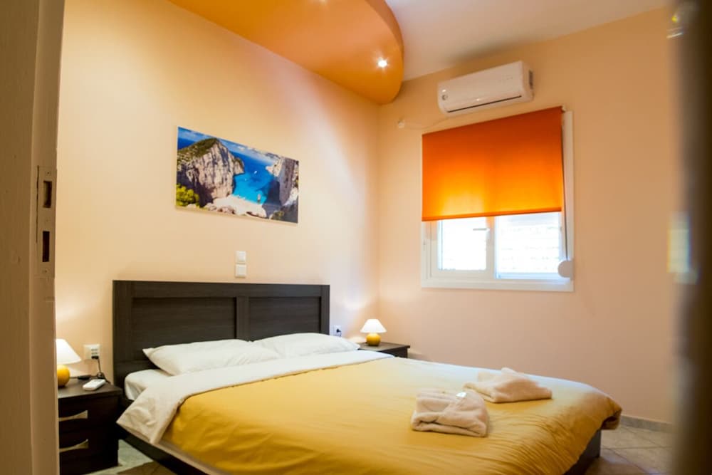 Фото Sunset Apartments near Athens Airport