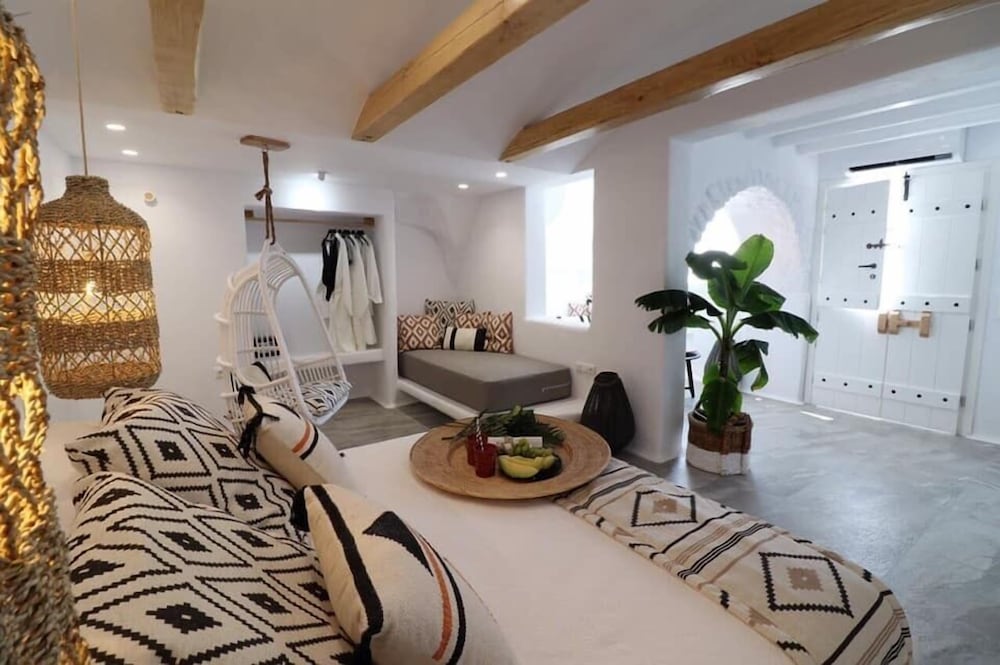 Фото Annio Studios