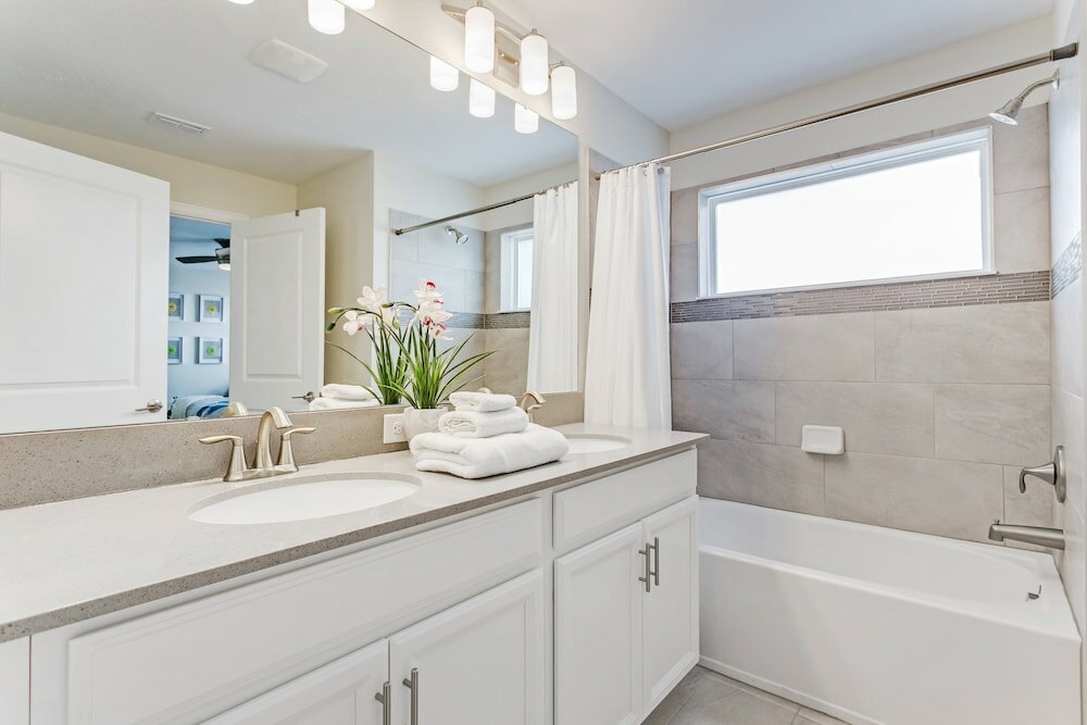 Фото 4bed 3Ba Champions Gate Pool Home