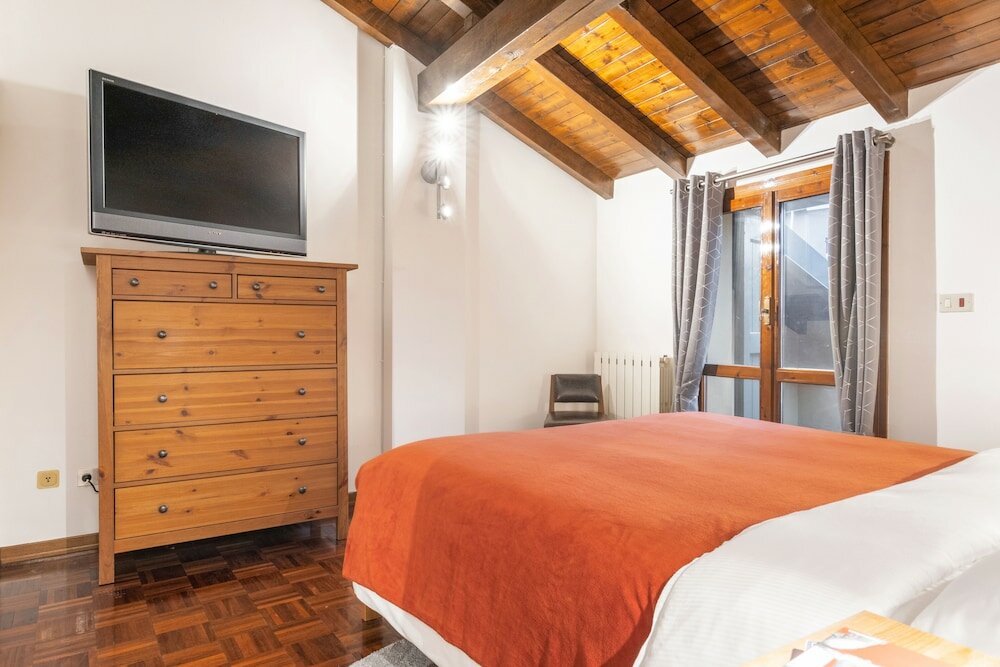 Фото Sognando tra i tetti bolognesi Apartment