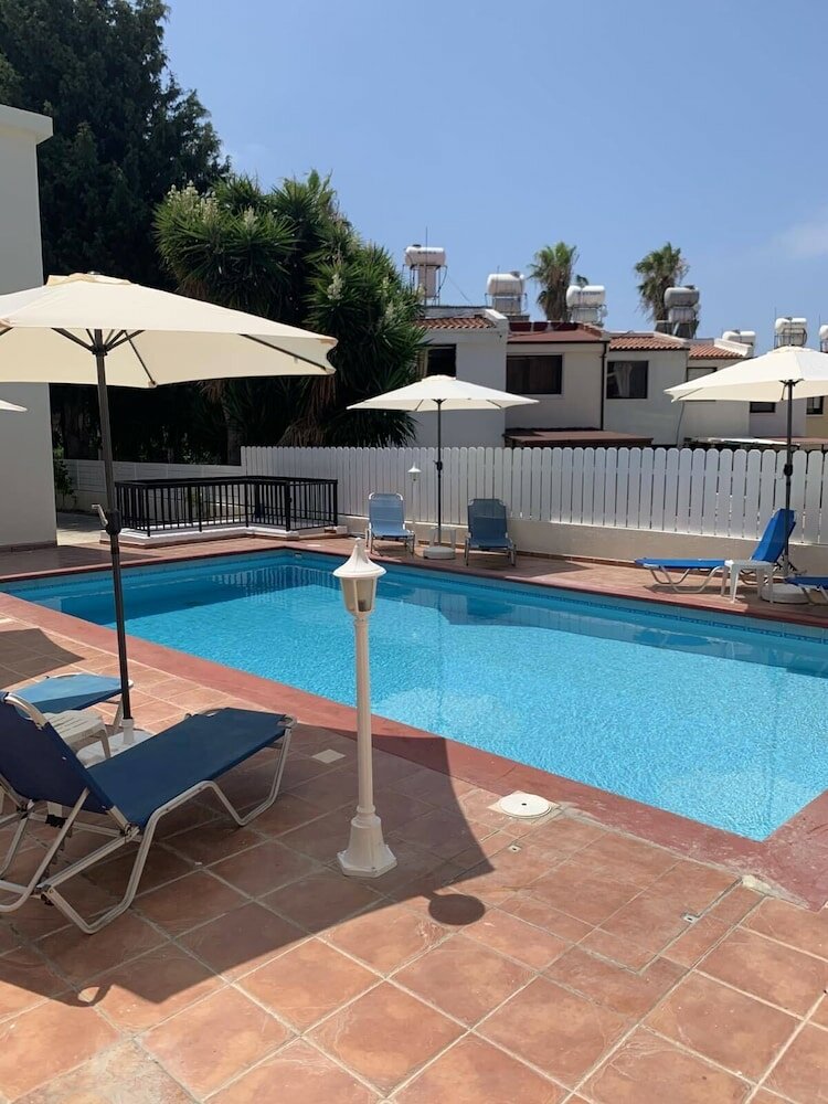 Фото Seashell Apartments