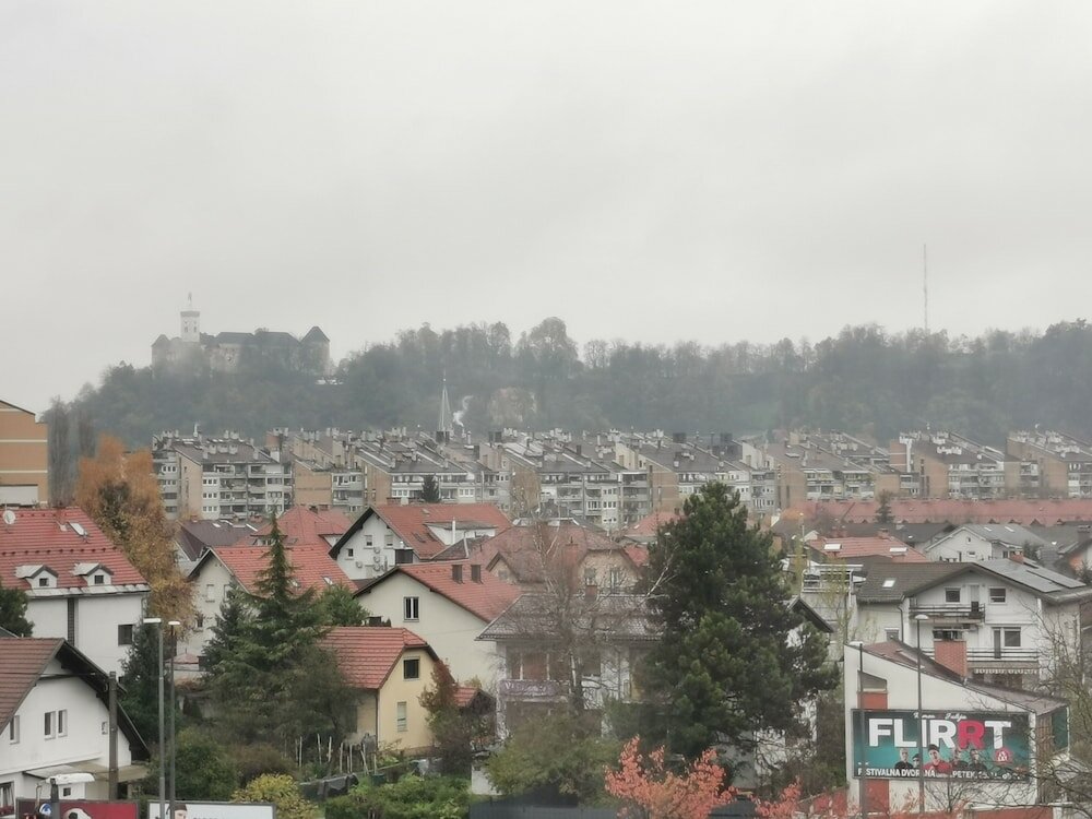 Фото Trnovo Apartment