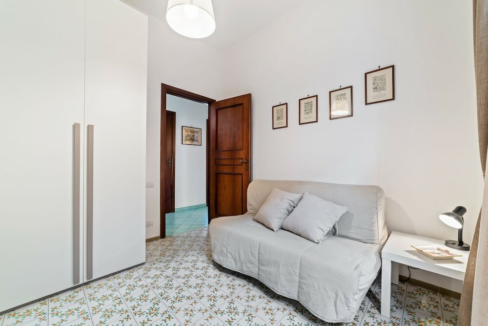 Фото Vietri sul Mare Roomy Flat with Parking