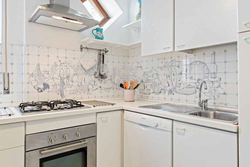 Фото Vietri sul Mare Roomy Flat with Parking