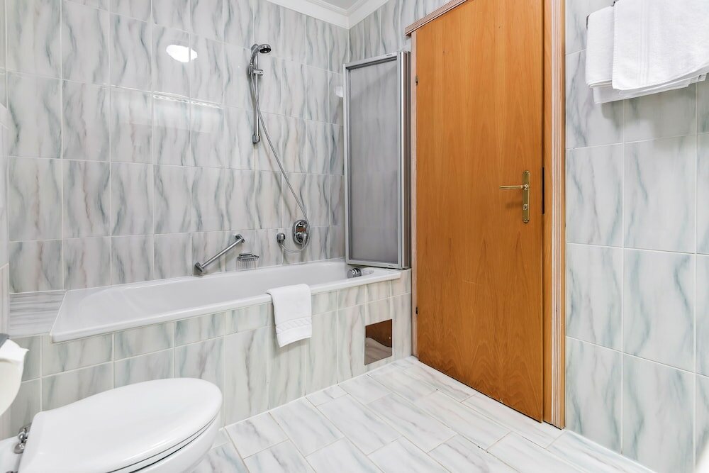 Фото Hotel Sylvia by Skinetworks