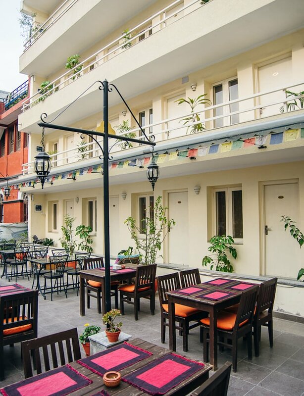 Гостиница Highlander Inn в Катманду