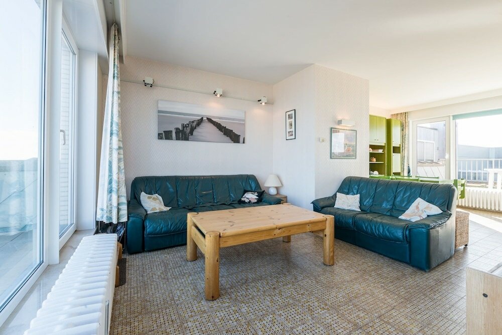 Фото Magellan 701