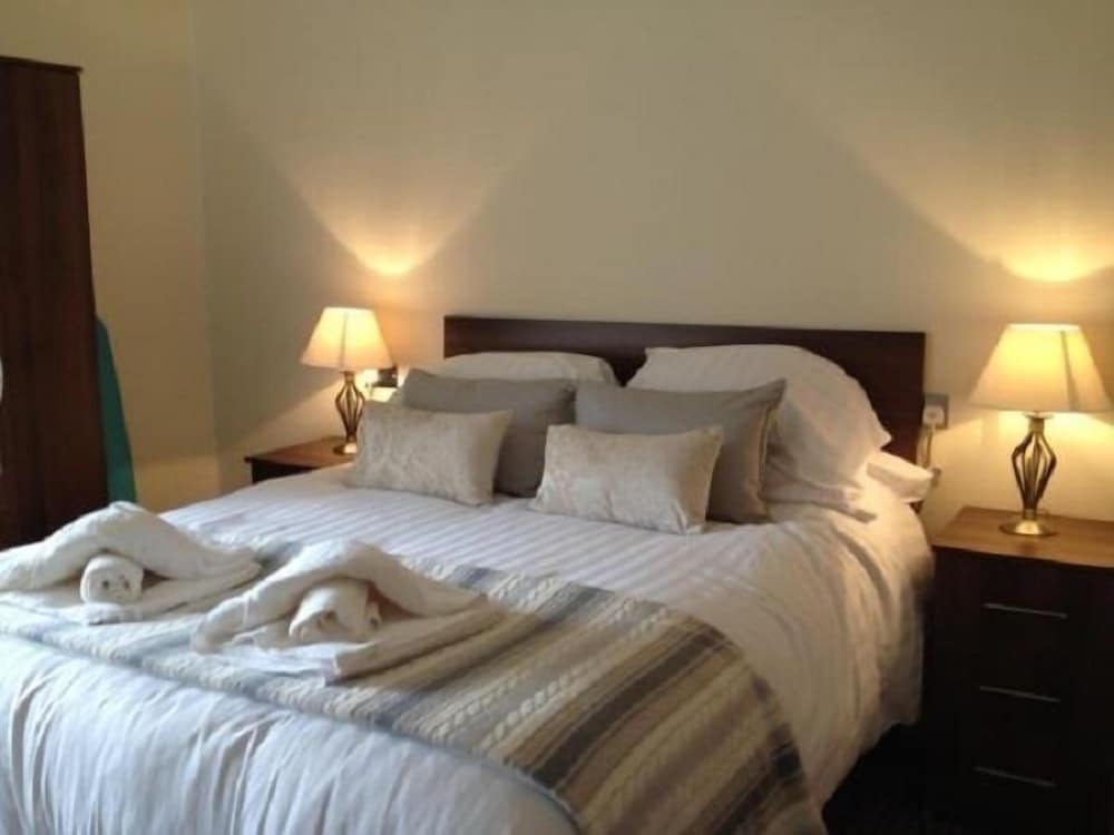 Фото The New Brighton Hotel