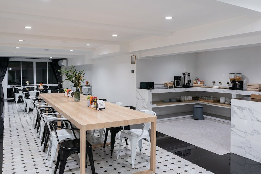 Фото Kowtha Rivertel