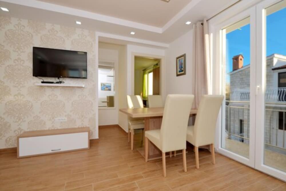 Фото Lobster Apartments