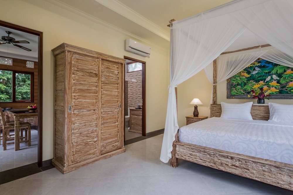 Фото Tirta Asri Ubud Villa