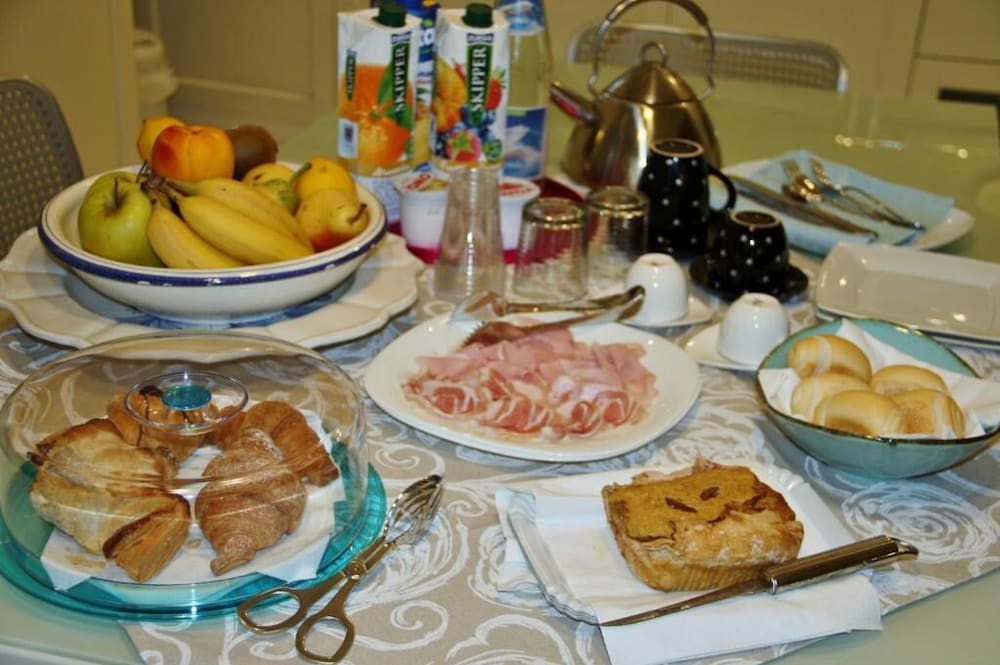 Фото B&b Villa il Glicine