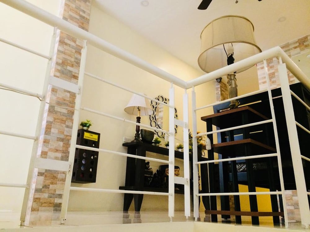 Фото Yohance Hometel