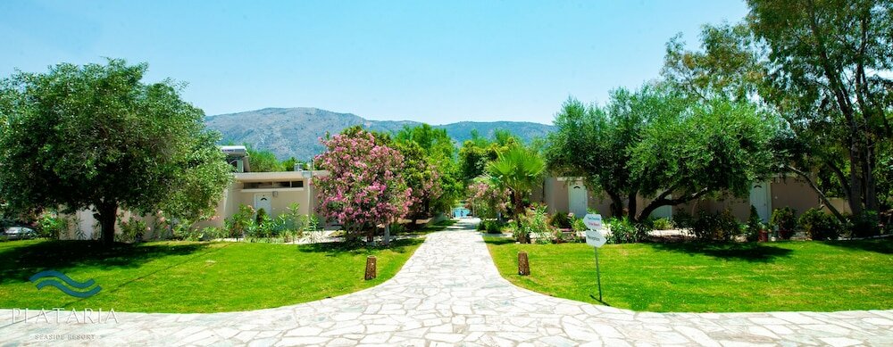 Фото Plataria Seaside Resort