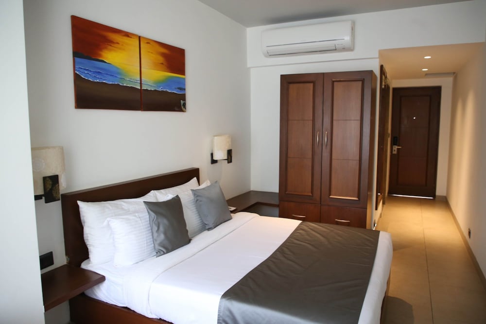 Фото Silver Shell Hotel