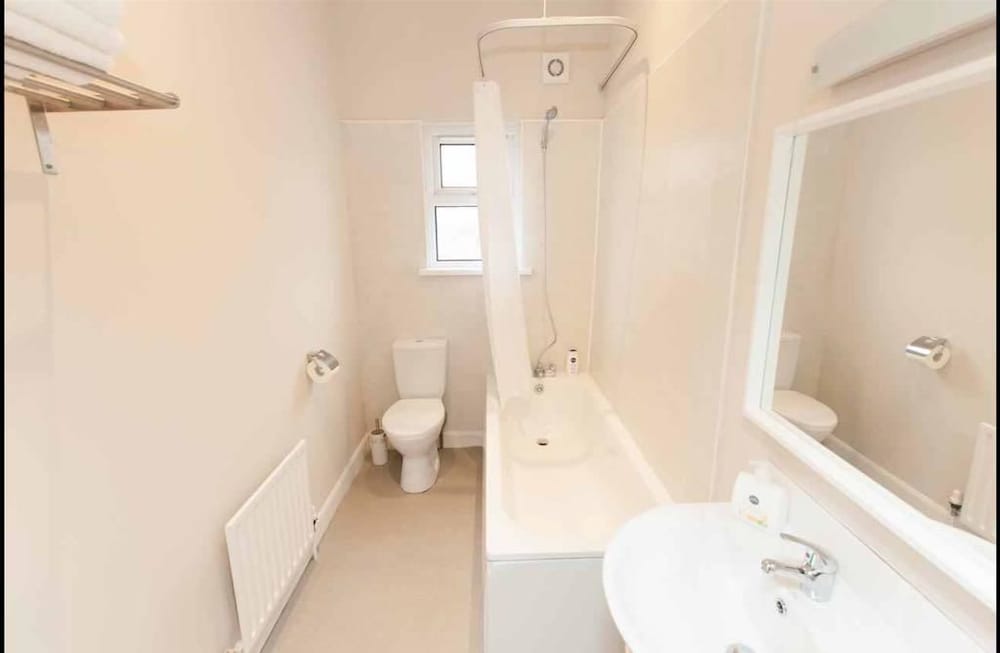 Фото Deacon Street Guesthouse