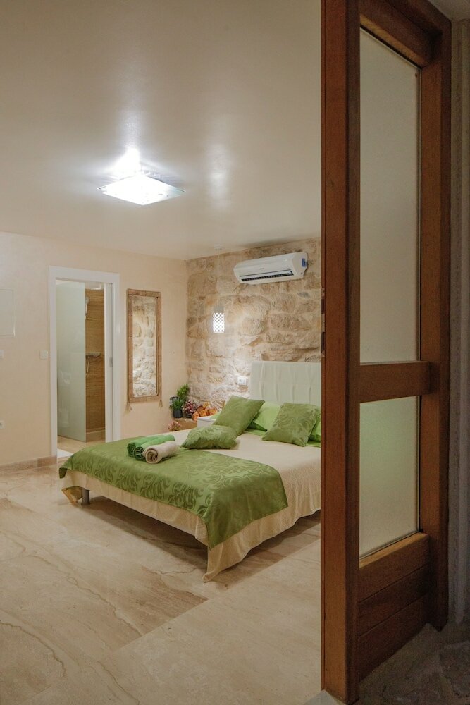 Фото Luxury View Marjan