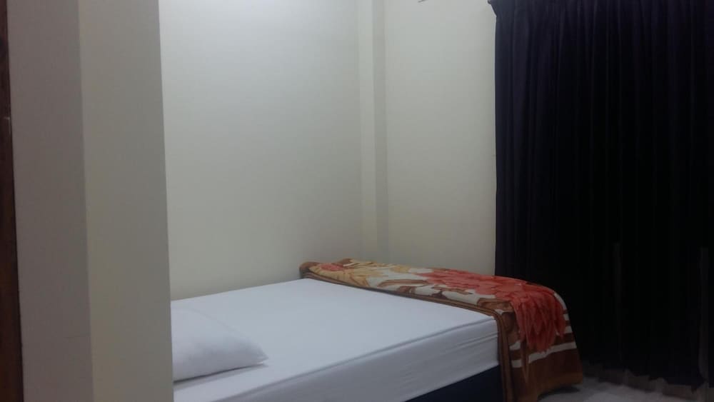 Фото Bottomhill Palace Hotel