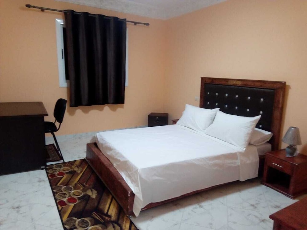 Фото Hotel Ain Leuh