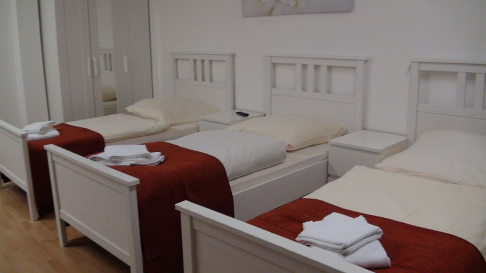 Фото Bed Budget City Center Hannover - Hostel