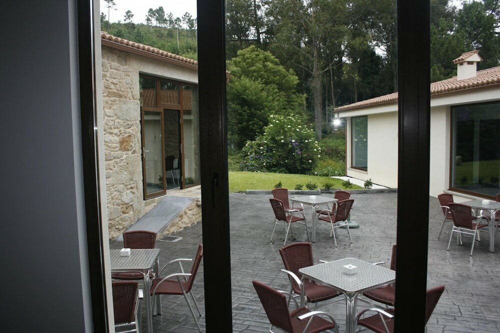 Фото Hotel Alén do mar