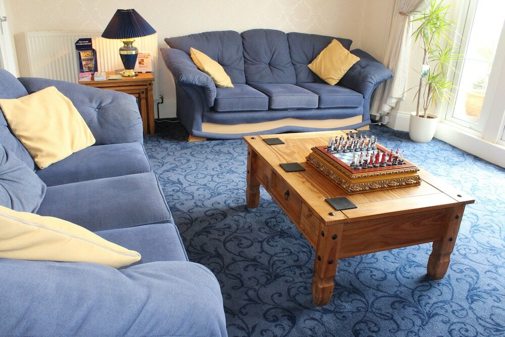 Фото Exton House