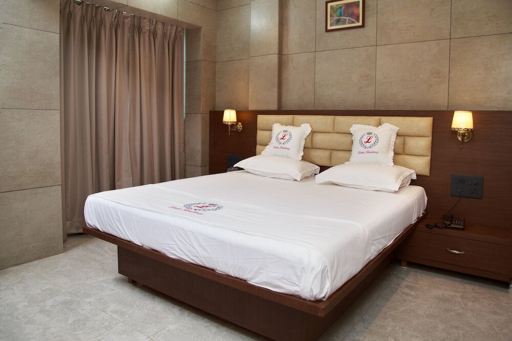 Фото Hotel Leela