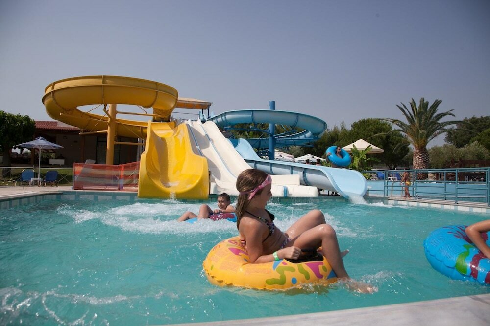 Фото Hotel Kanali